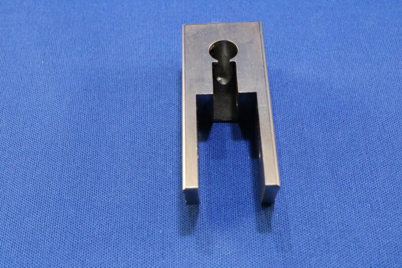 1885 Center Fire Breach Block/With firing pin
