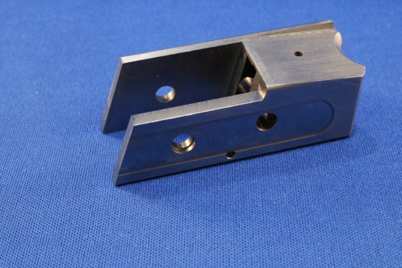1885 Center Fire Breach Block/With firing pin - Image 5